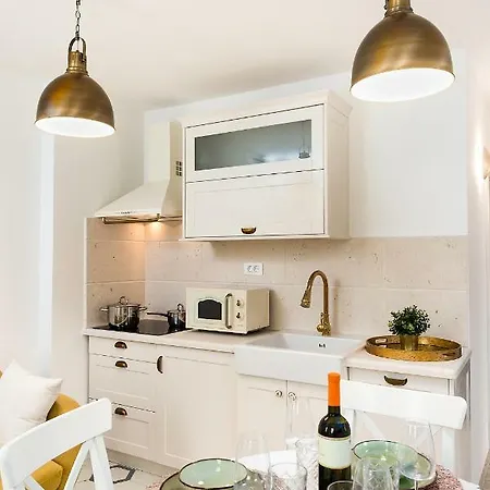 Mediteraneo Apartmán *